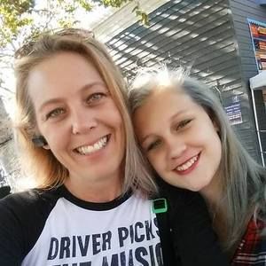 Meet your Posher, Aimée